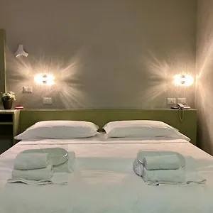 Primo Hotel